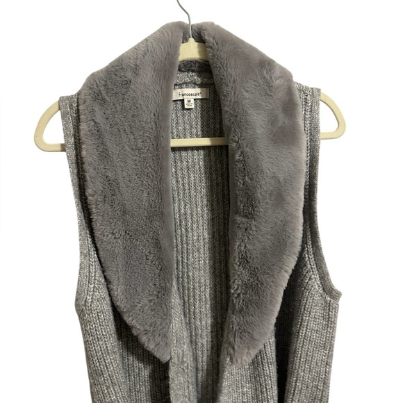 Francesca's  Gray Knit Julia Sleeveless Faux Fur Collar Cardigan Vest Medium - Picture 9 of 11